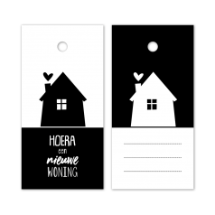Hangkaartje-Hoera-een-nieuwe-woning-wit-zwart-0119028.png