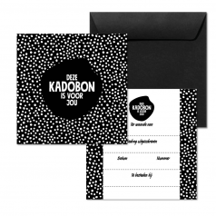 kadobon-cadeaubon-carré-card-vierkant-135mm-deze-Kadobon-is-voor-jou-wit-met-zwarte-envelop-0124892.png