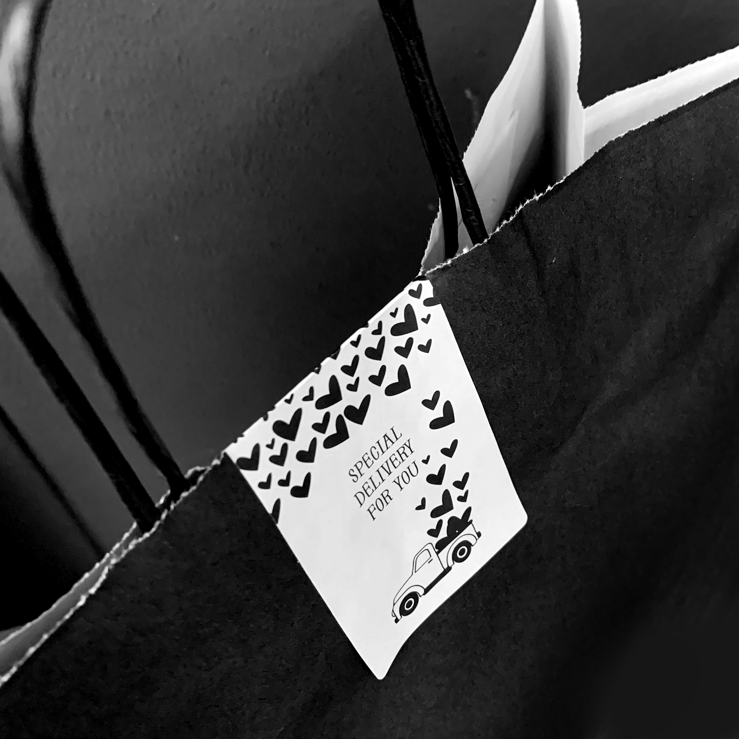 Sluitzegel sticker met opdruk 'special delivery for you'