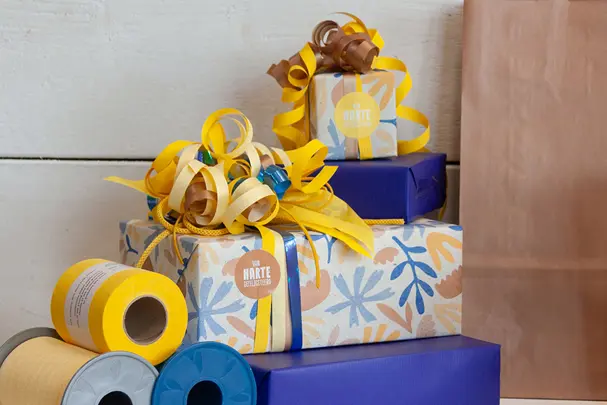 Cadeau met linten en strikken